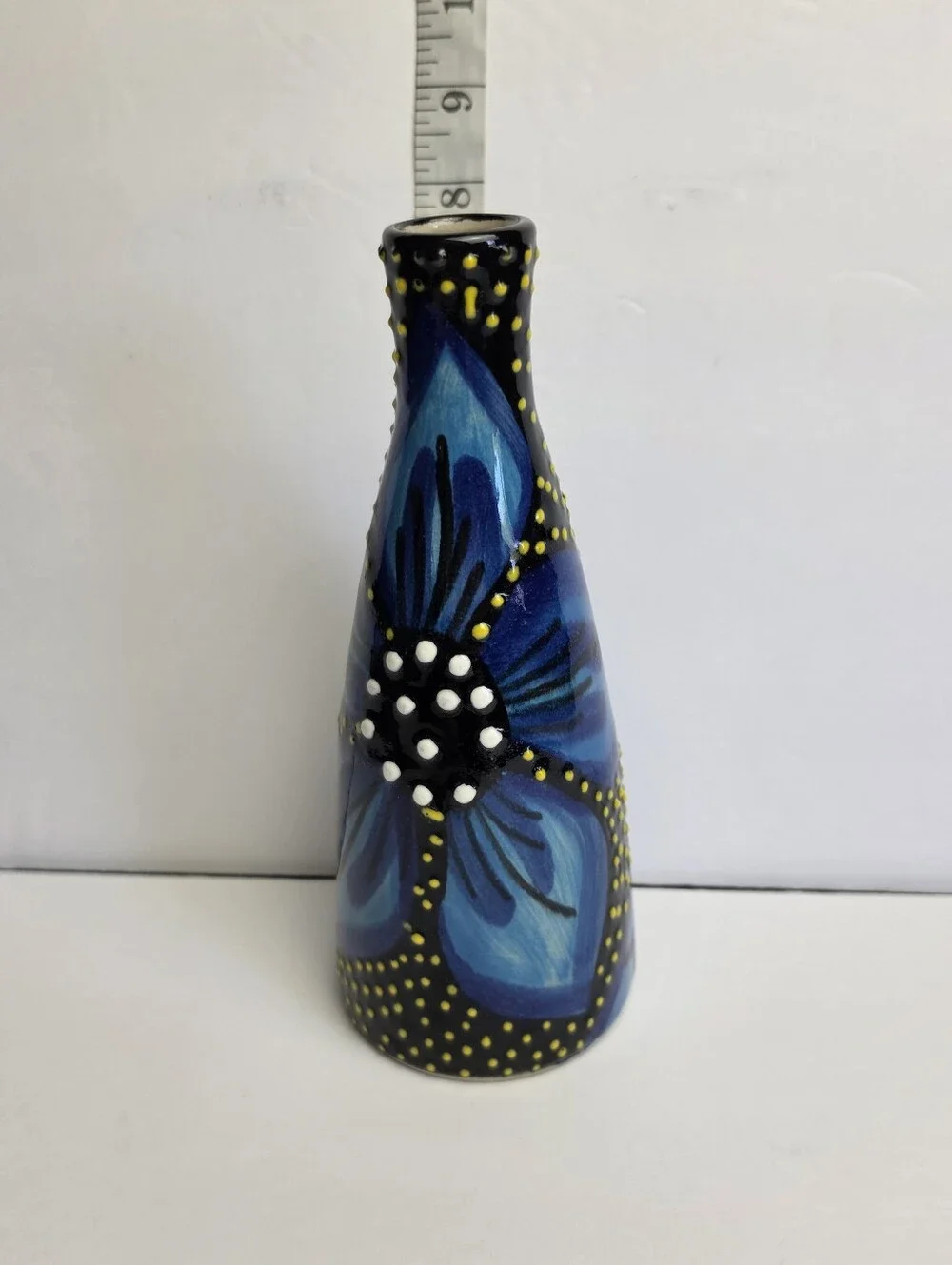Ivanros Hand Painted 7.5